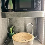 Theoni Luxury Kalawrita