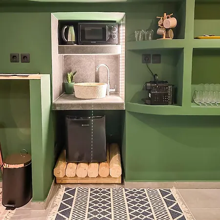 شقة Theoni Luxury كالافريتا